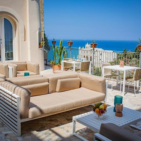 La Dolce Vita A Tropea Exterior photo