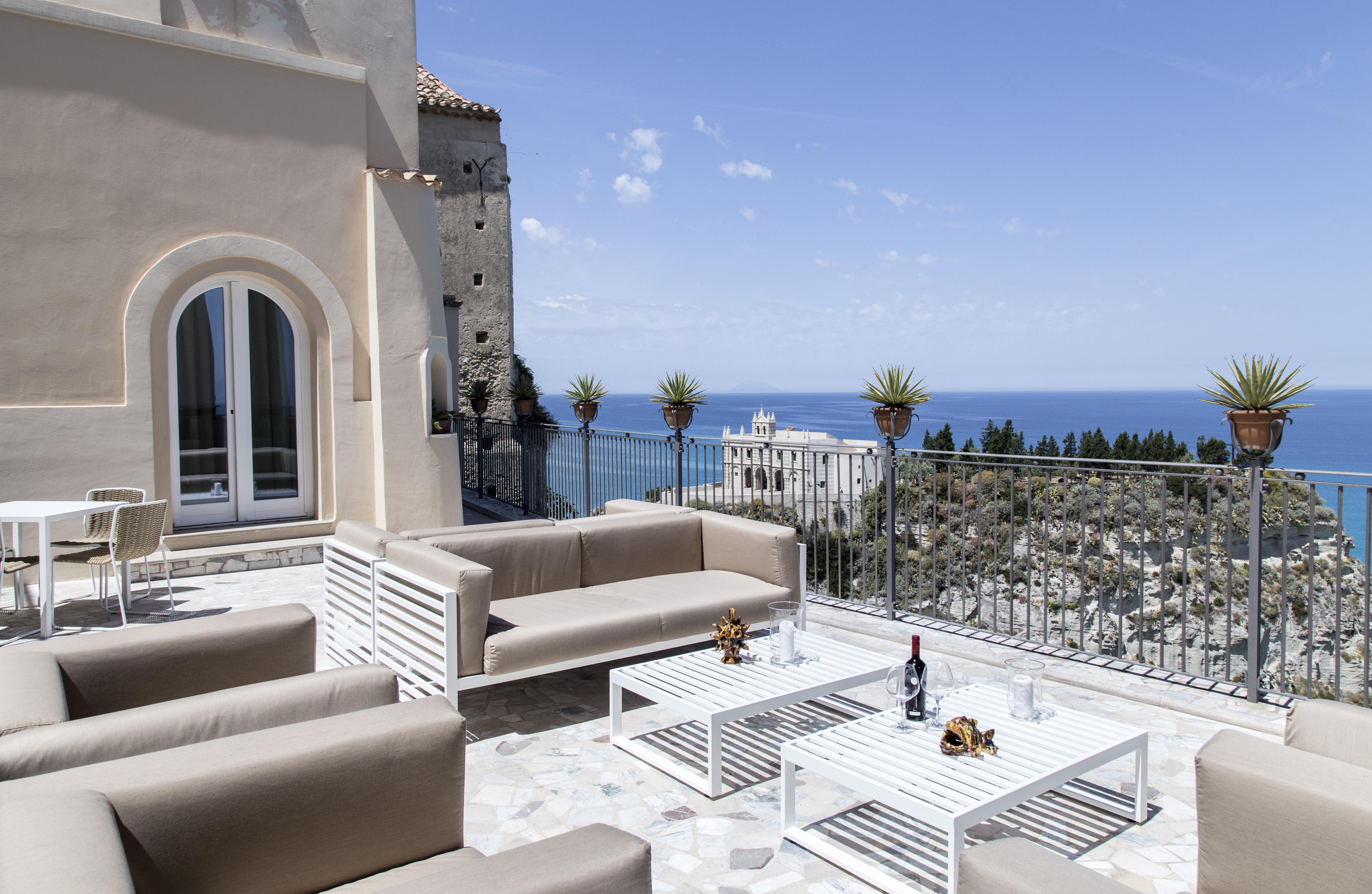 La Dolce Vita A Tropea Exterior photo